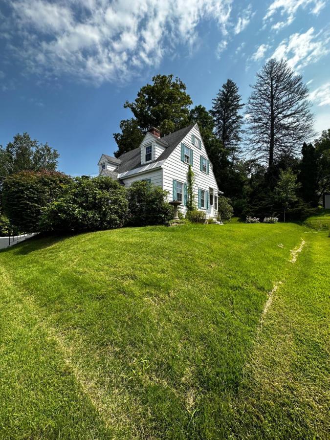 Cute Cape Cod Style Home Pittsfield Dış mekan fotoğraf